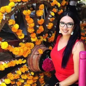 Meet your Posher, Gaby